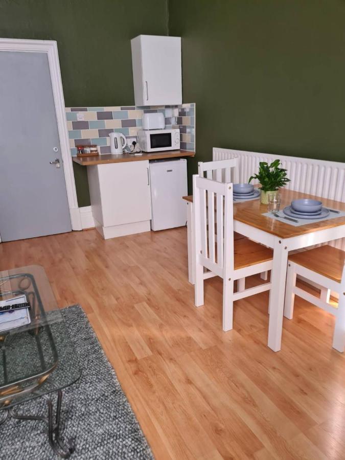 Large Digbeth Double Room Shared Bathroom Birmingham Exterior photo